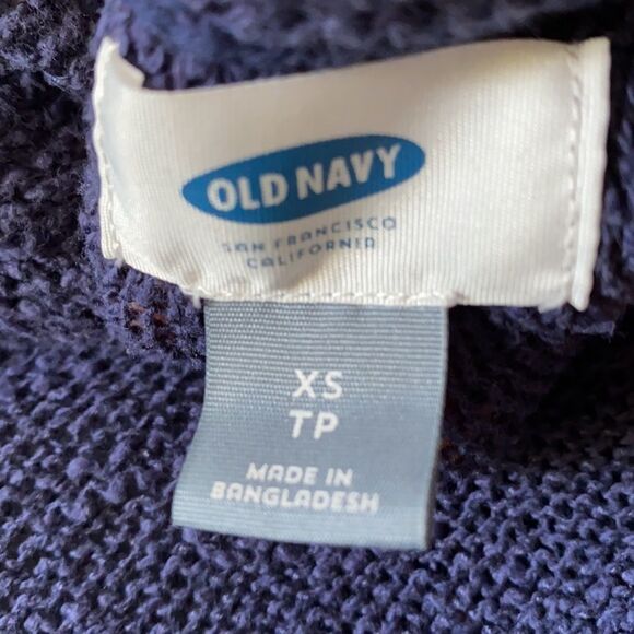 Old Navy Light Knit Top Size XS - Picture 3 of 7
